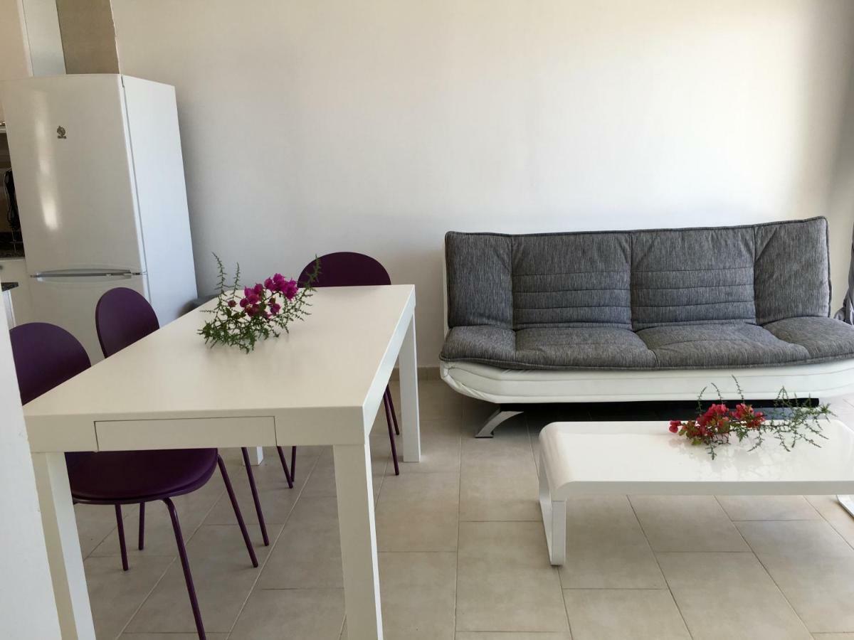 Apartamentos Aguas Blancas Santa Eularia des Riu Exterior photo